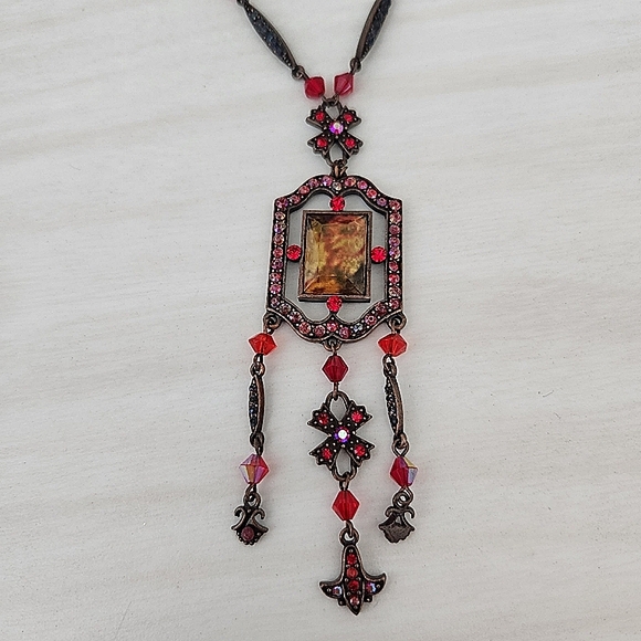 Red Victorian Style Necklace 16" - Picture 1 of 8